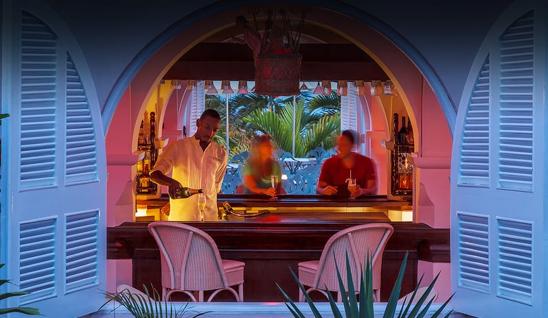 Couples Sans Souci-Bars And Nightlife_117